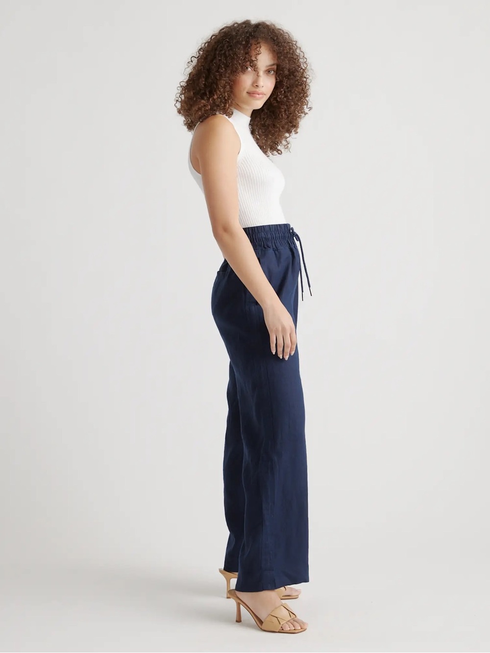 Quince 100% European Linen Drawstring Wide-Leg Pants - Picture 4 of 9
